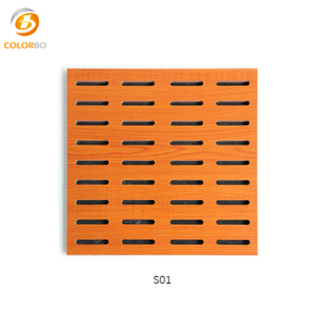 木の音響の壁の装飾のパネルの防音の木の音響のパネル